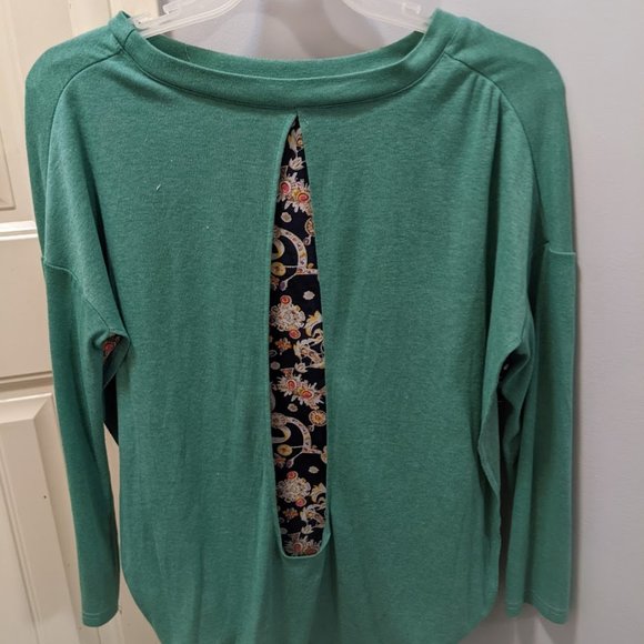 Women's Size M Mint Patterned Baggy Casual Two Layered Top - Picture 2 of 6